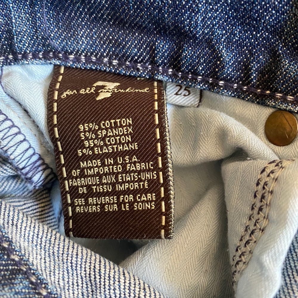 Seven Jeans - distressed Roxanne style - Picture 5 of 7